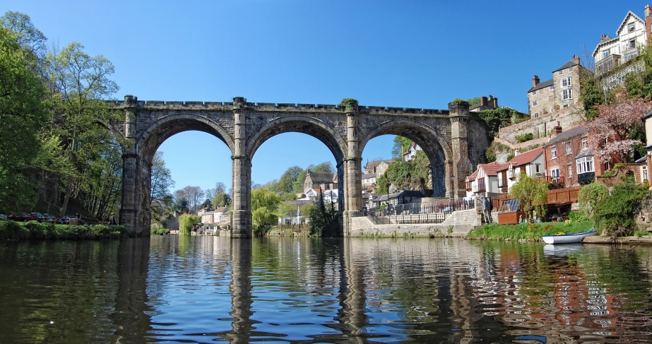 Houses beside the river