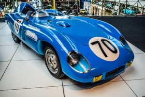 blue car
